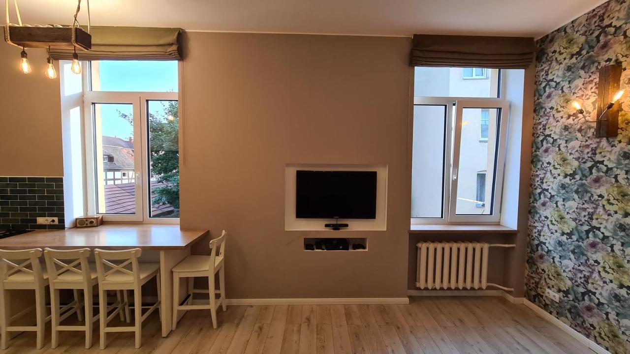 Family Apartment In Klaipeda Old Town Extérieur photo